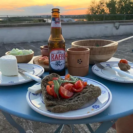 Dimora Del Sole بيت للعطل